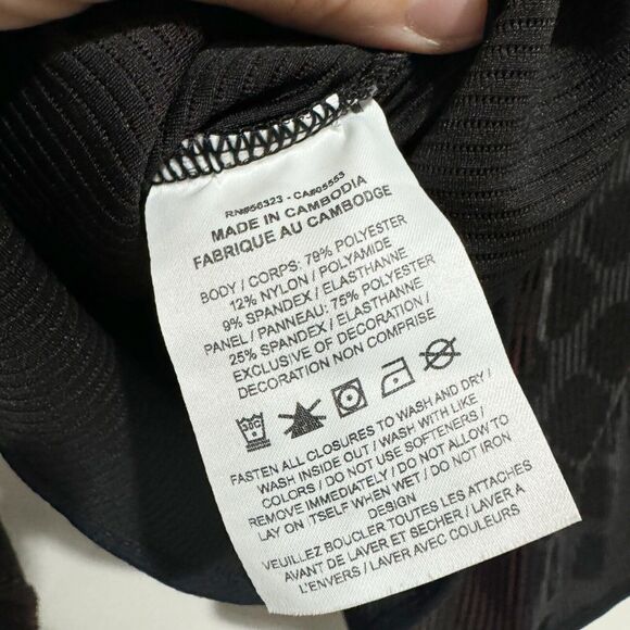 Nike Womens Run Division Midlayer Long Sleeve Top CU6168-011 Animal print Medium - Picture 12 of 12